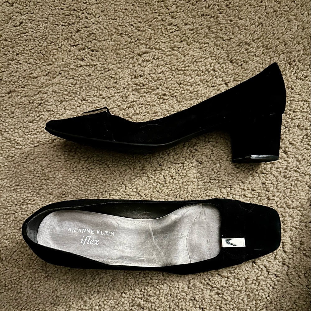 Anne Klein Black Block Heel Shoes